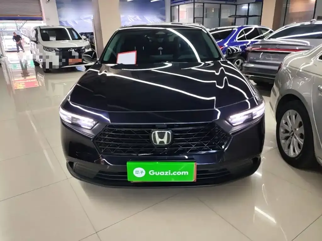 Honda Accord — фото 3