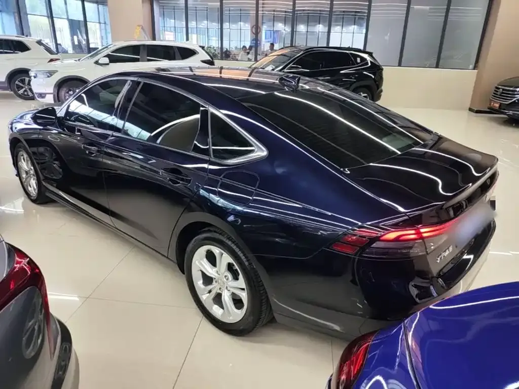 Honda Accord — фото 10