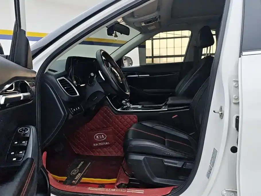 Kia KX3 2021 из CN, фото 7