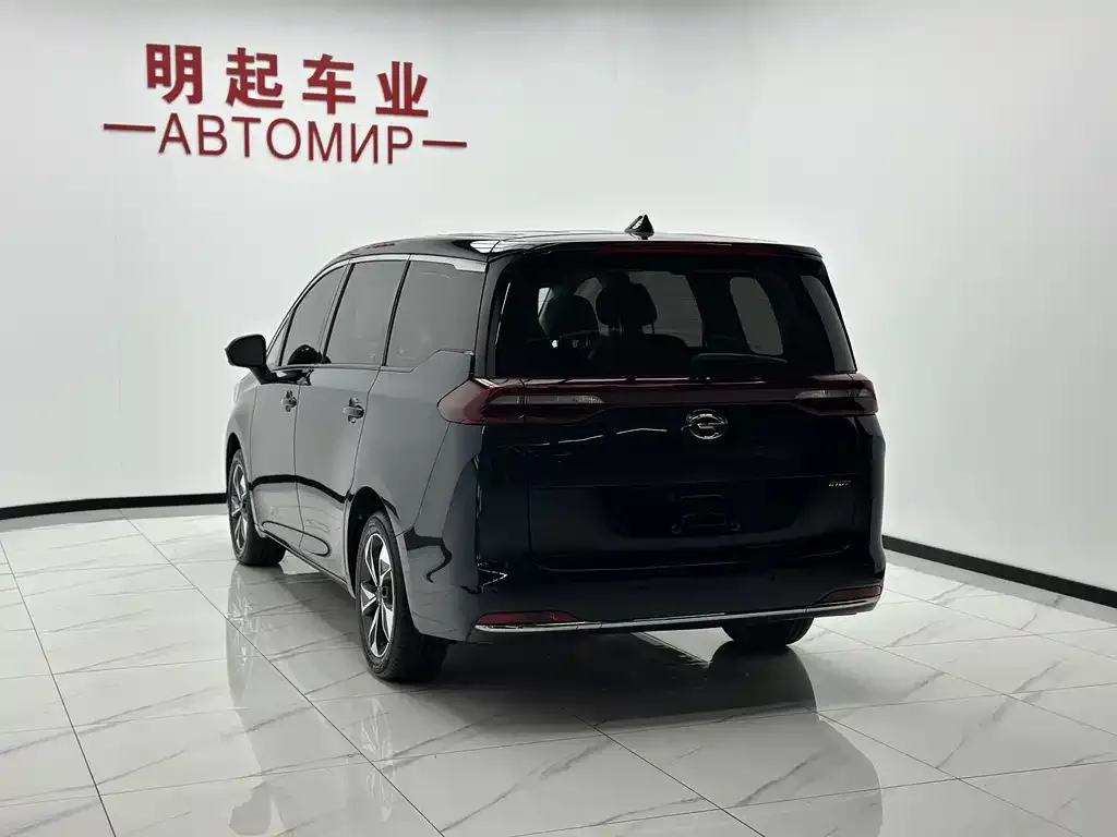GAC Motor Trumpchi M6 — фото 4