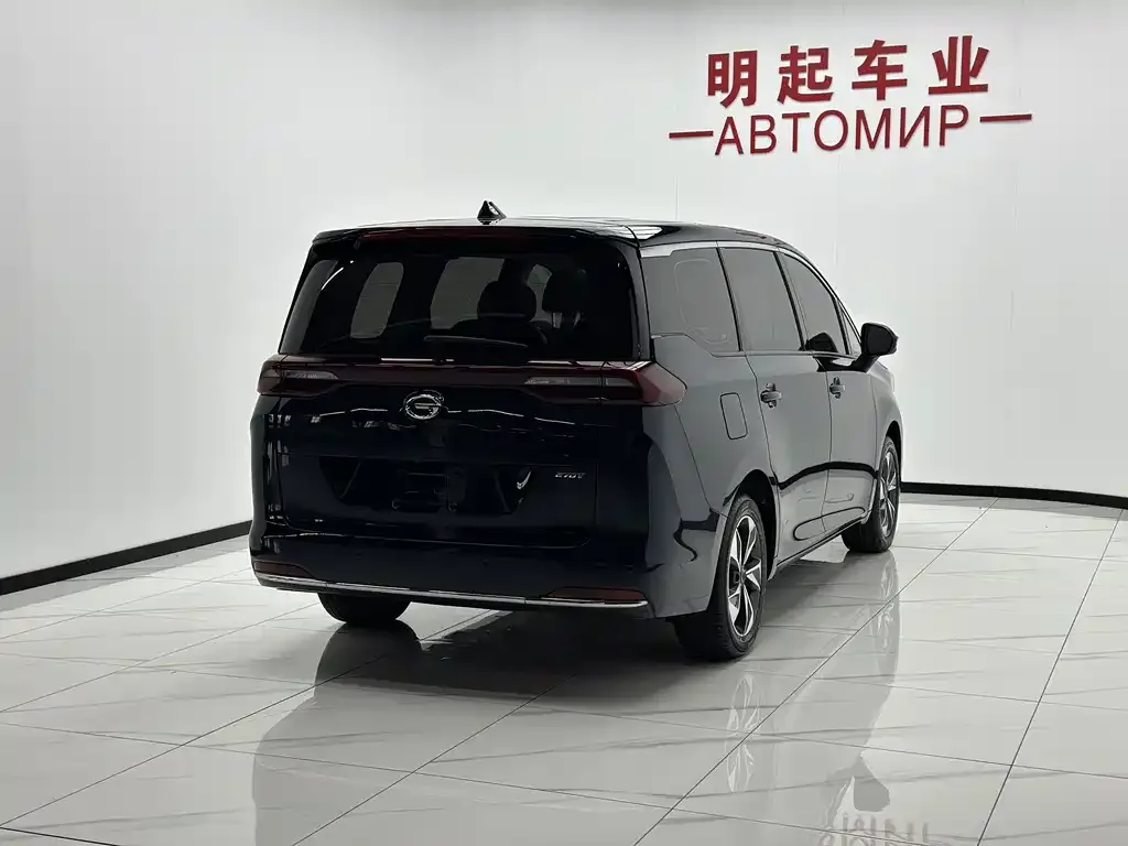GAC Motor Trumpchi M6 — фото 8