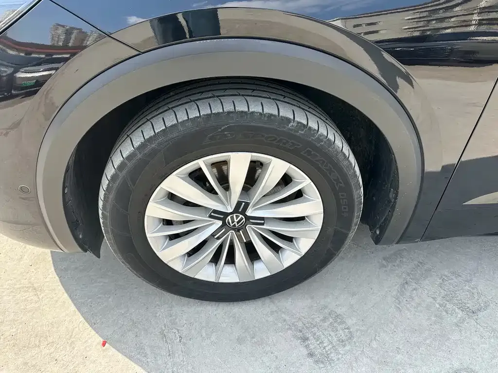 Volkswagen Viloran 2023 из CN, фото 4