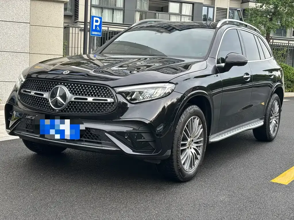 Mercedes-Benz GLC — фото 1