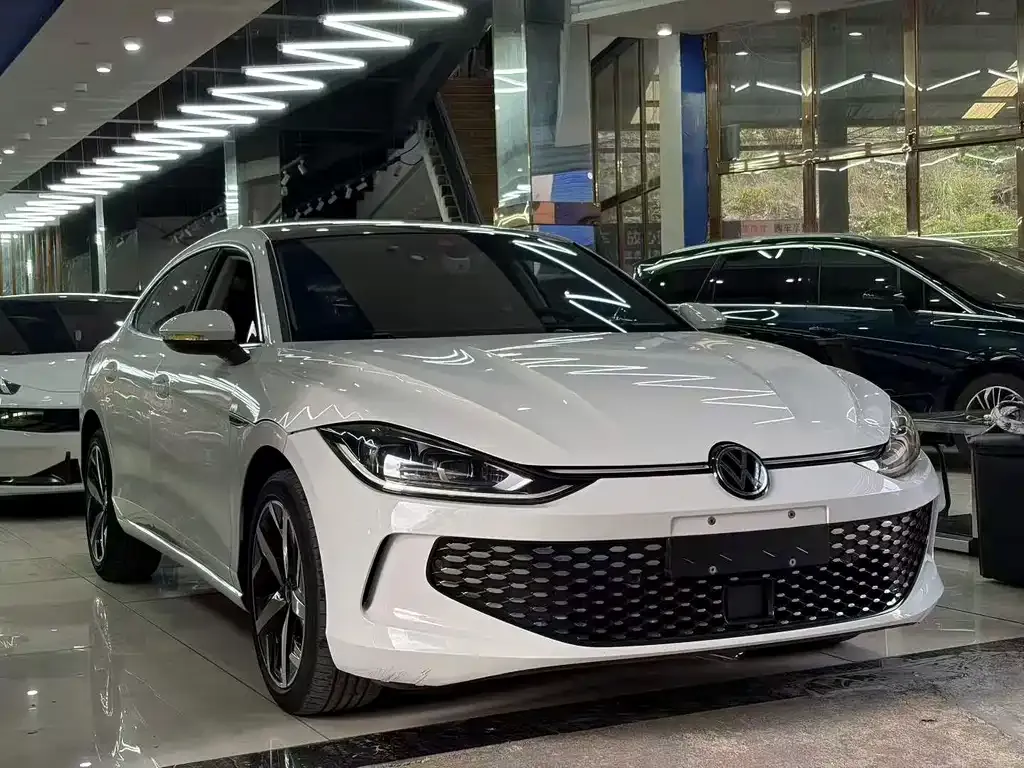 Volkswagen Lamando 2023 из CN, фото 8