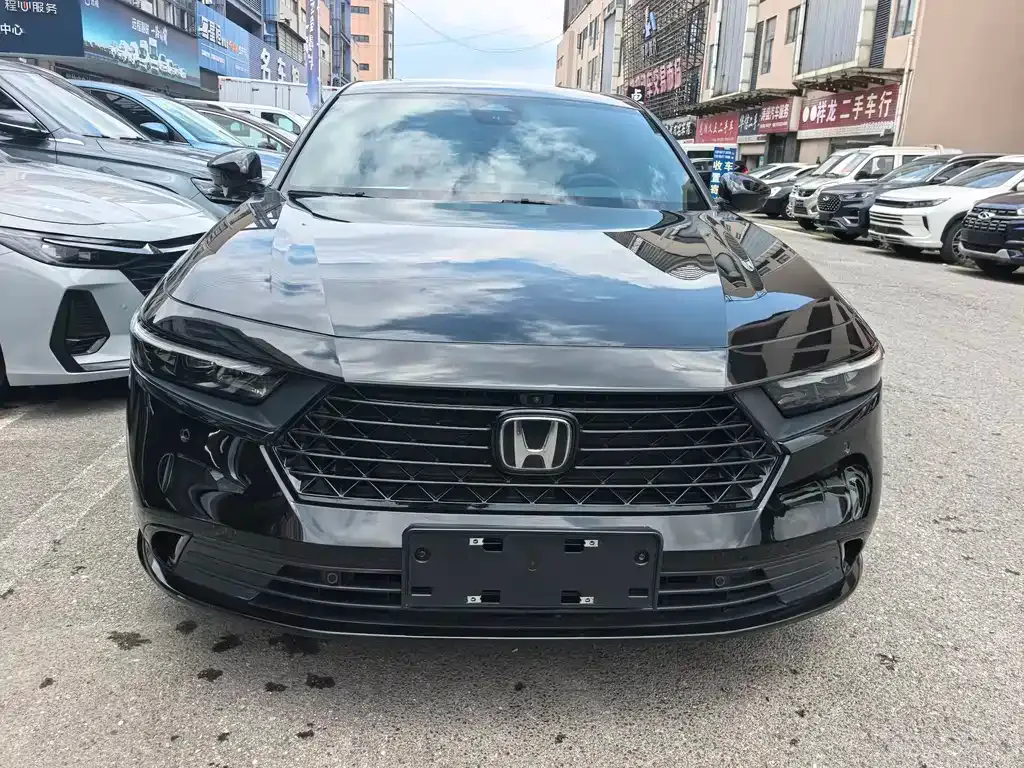 Honda Accord — фото 5
