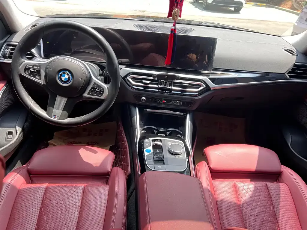BMW i3 — фото 6