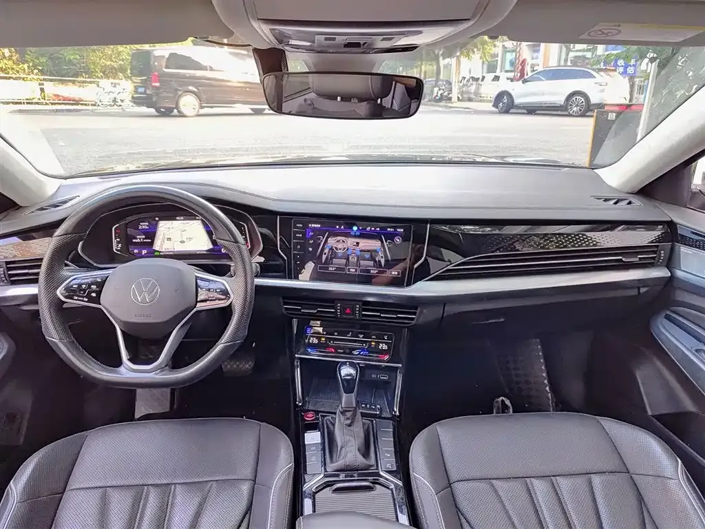 Volkswagen Passat — фото 3