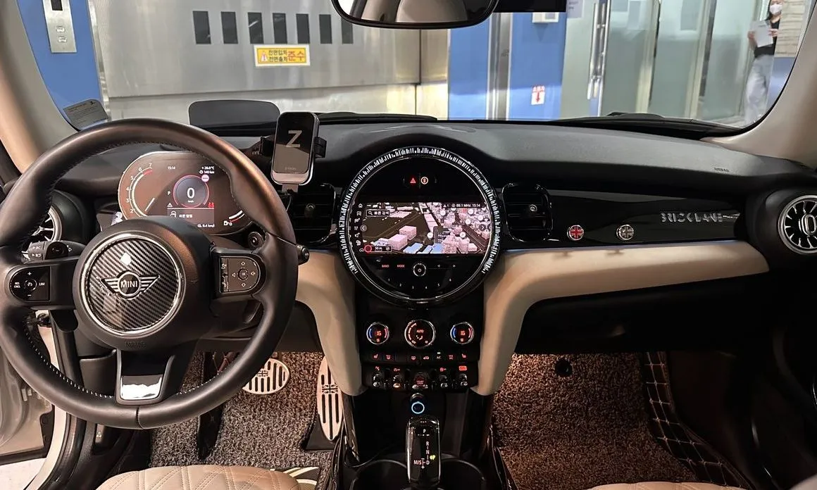 Mini Cooper 2022 из KR, фото 8