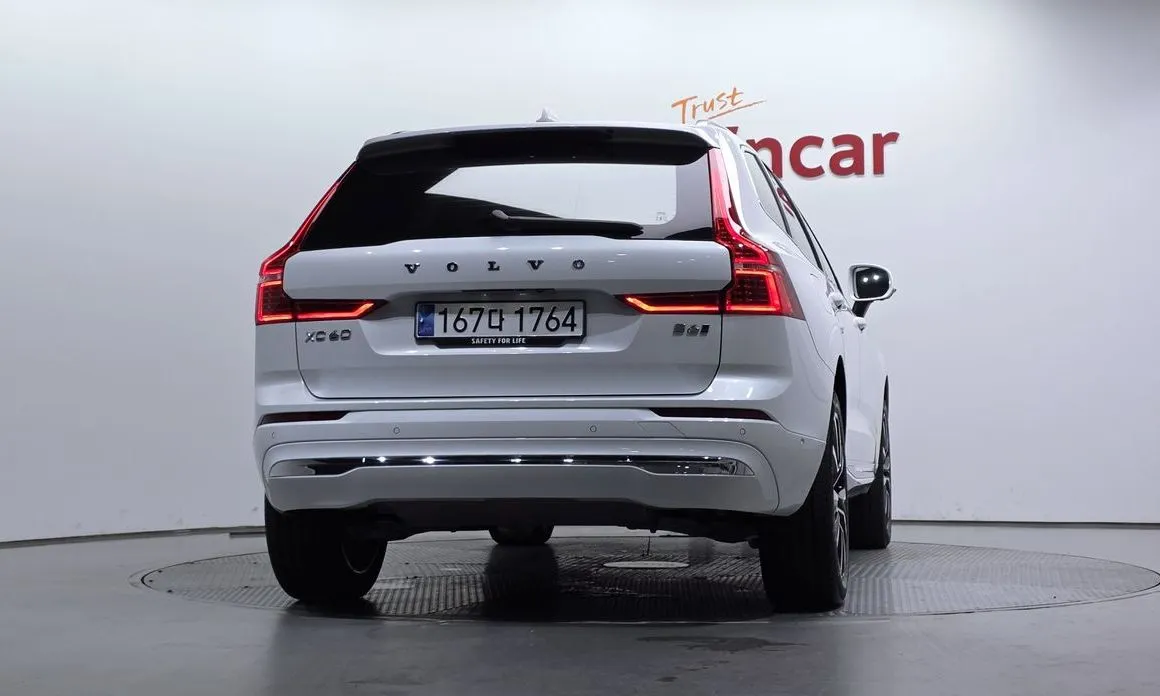 Volvo XC60 2024 из KR, фото 7