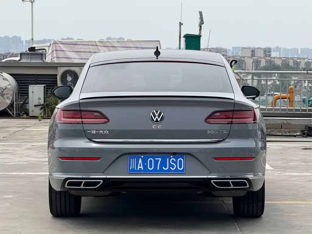 Volkswagen CC — фото 10