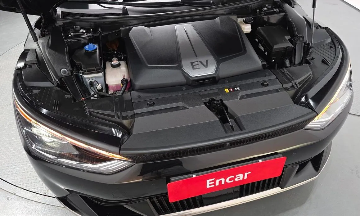 Kia EV6 — фото 9