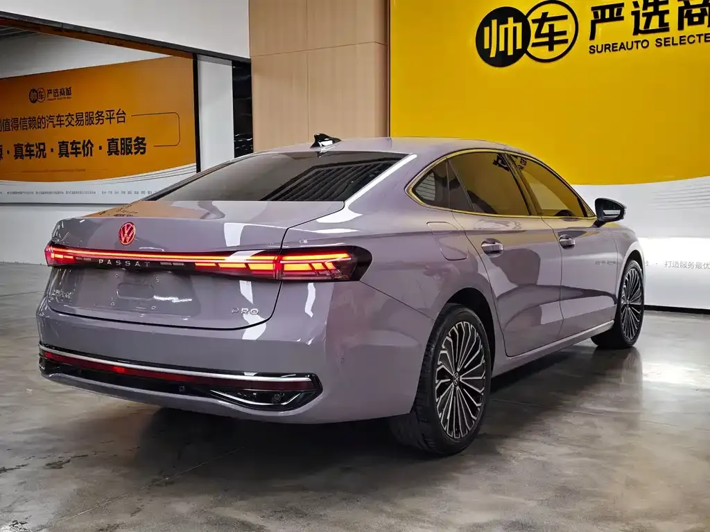 Volkswagen Passat — фото 3