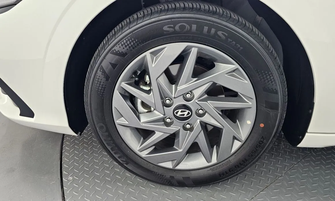 Hyundai AVANTE — фото 6