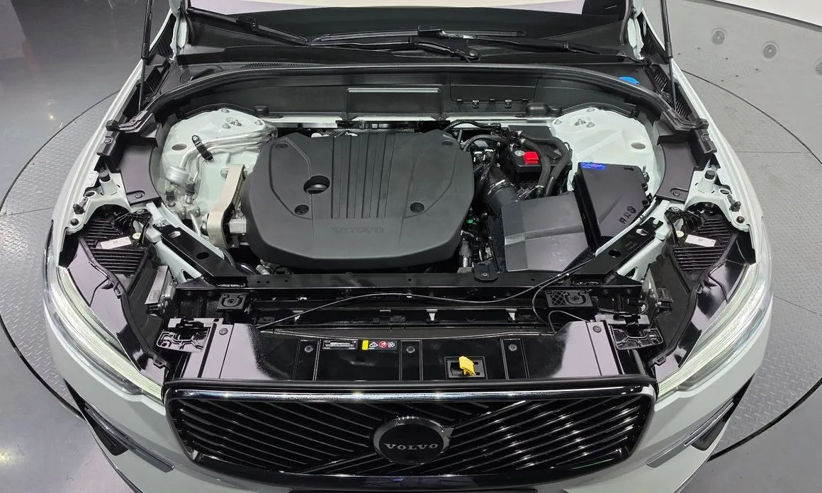 Volvo XC60 2026 из KR, фото 10