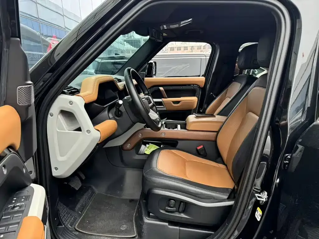 Land Rover Defender — фото 4