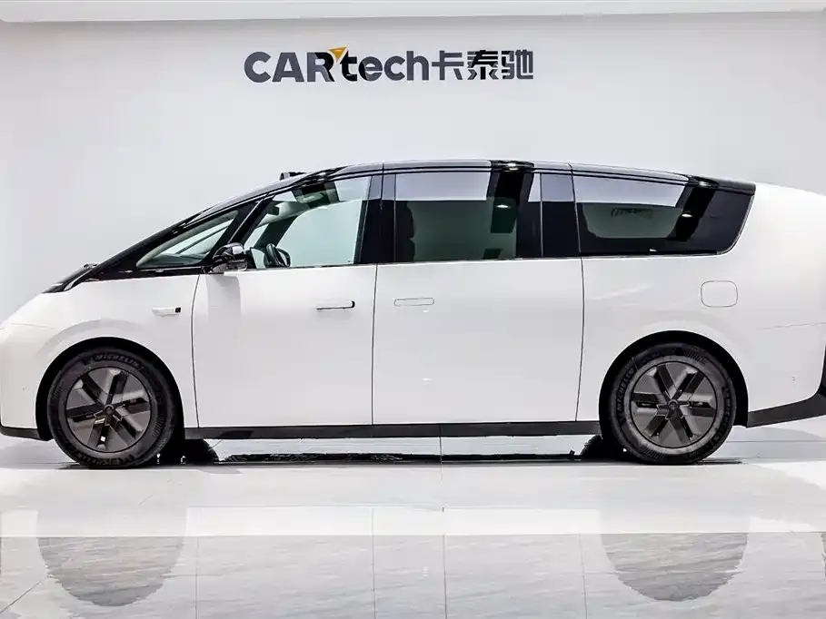 Li Auto MEGA 2024 из CN, фото 6