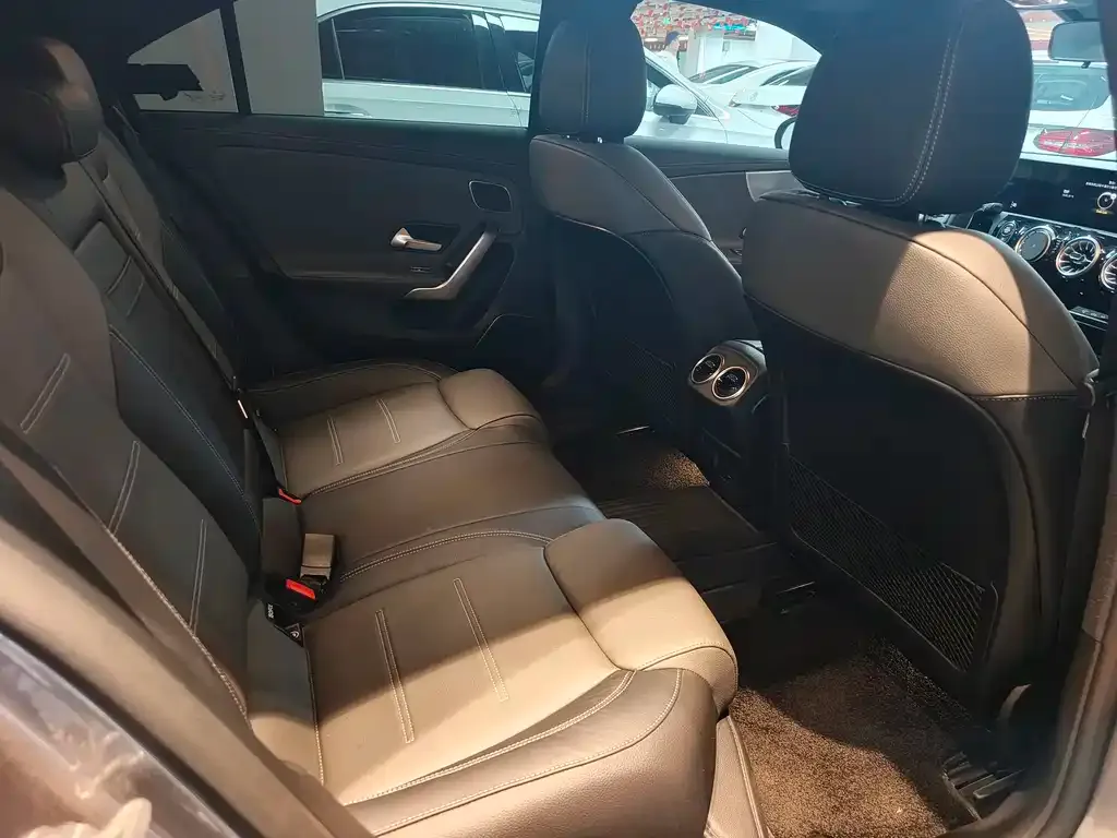 Mercedes-Benz A-Class AMG 2023 из CN, фото 10