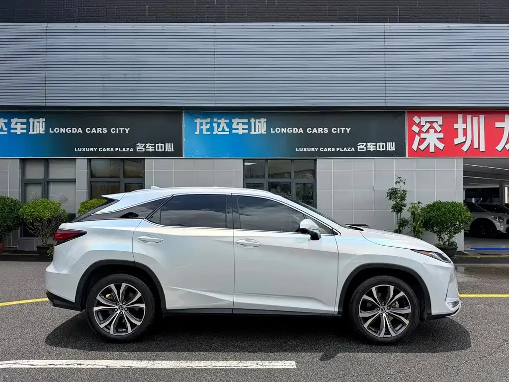 Lexus RX — фото 6