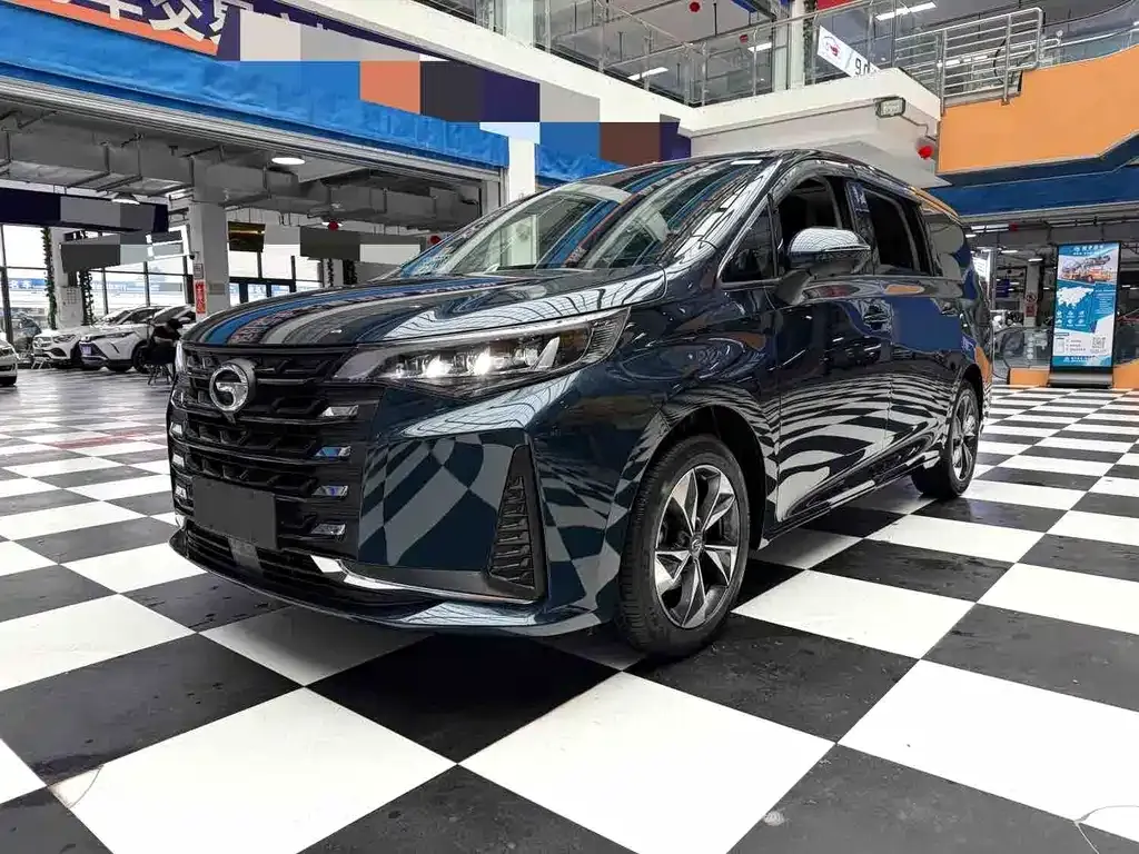 GAC Motor Trumpchi M6 — фото 1