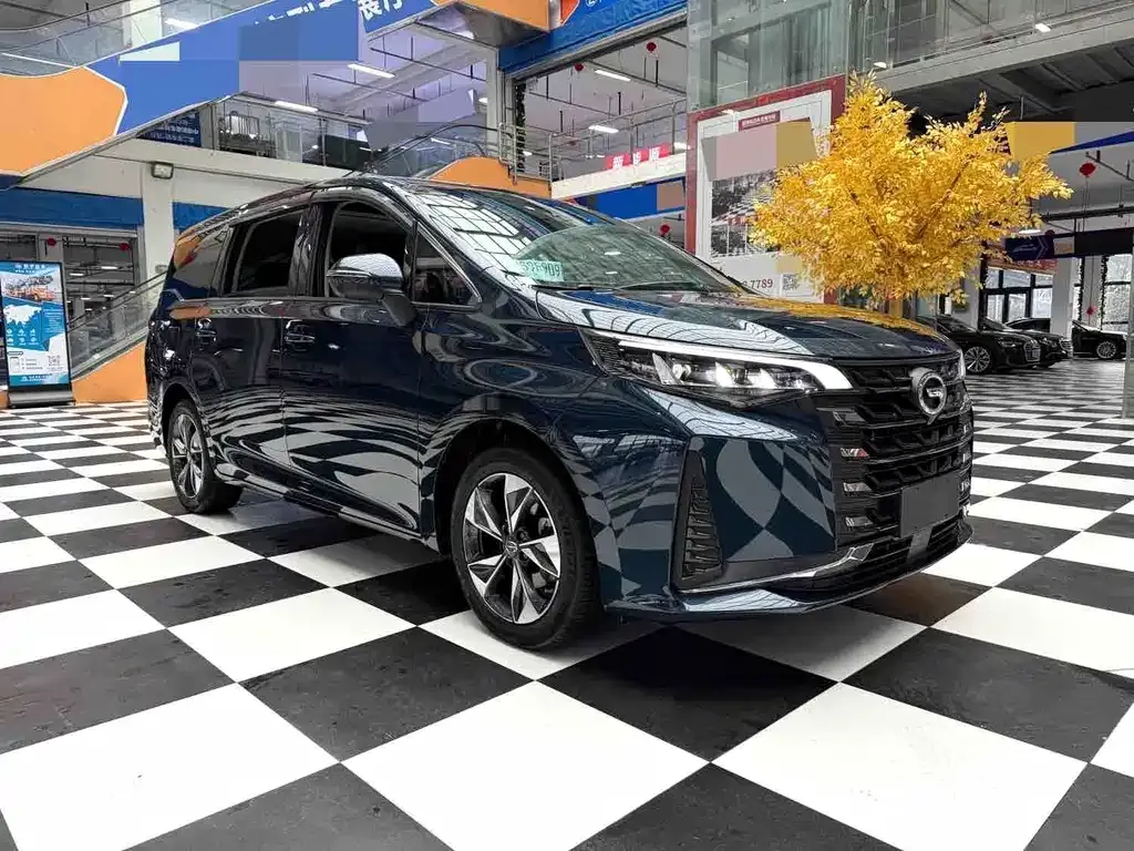 GAC Motor Trumpchi M6 — фото 10