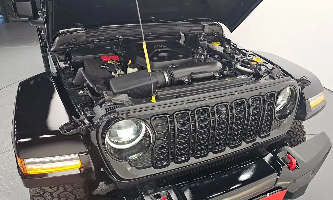 Jeep Wrangler — фото 10