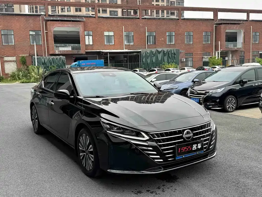 Nissan Teana — фото 4