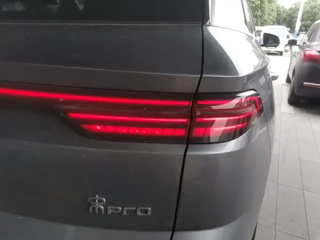 BYD Pro New Energy — фото 5