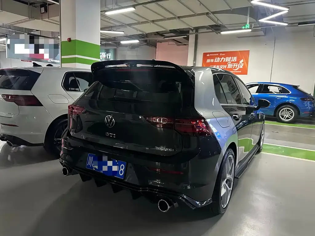 Volkswagen Golf GTI — фото 2