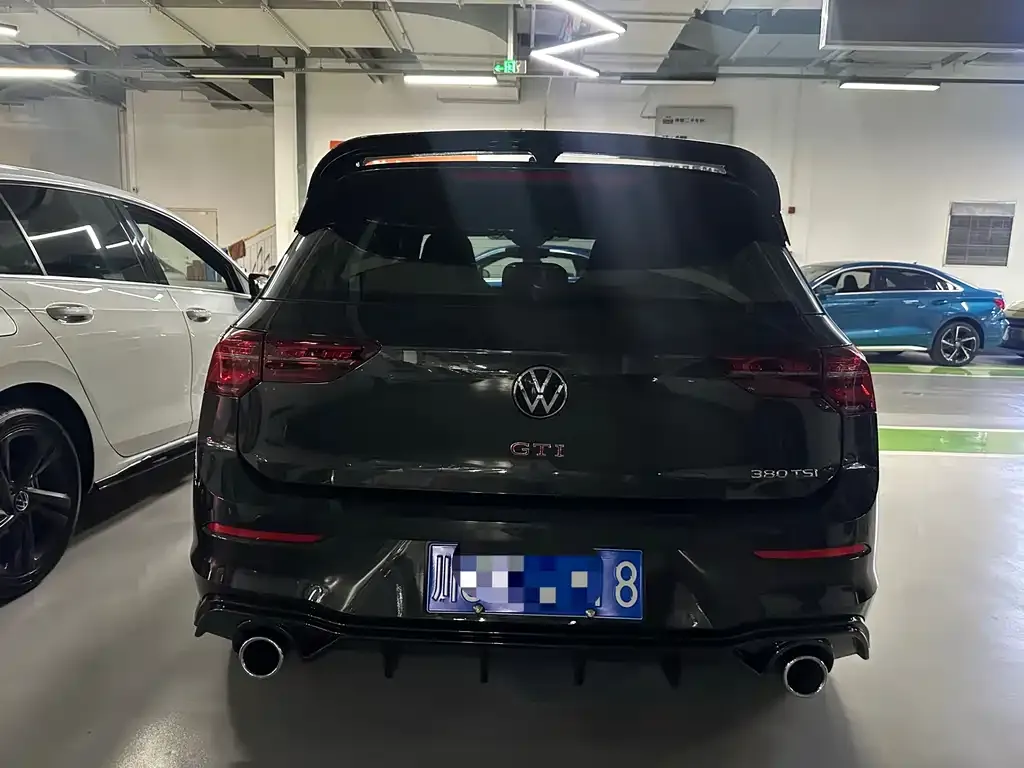 Volkswagen Golf GTI — фото 3