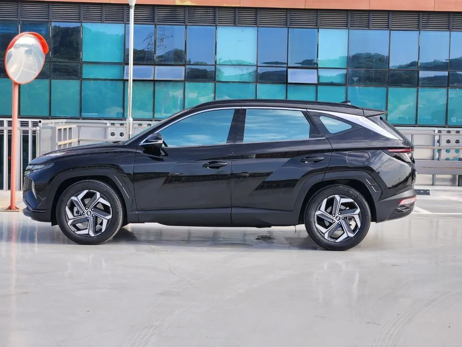 Hyundai Tucson — фото 9