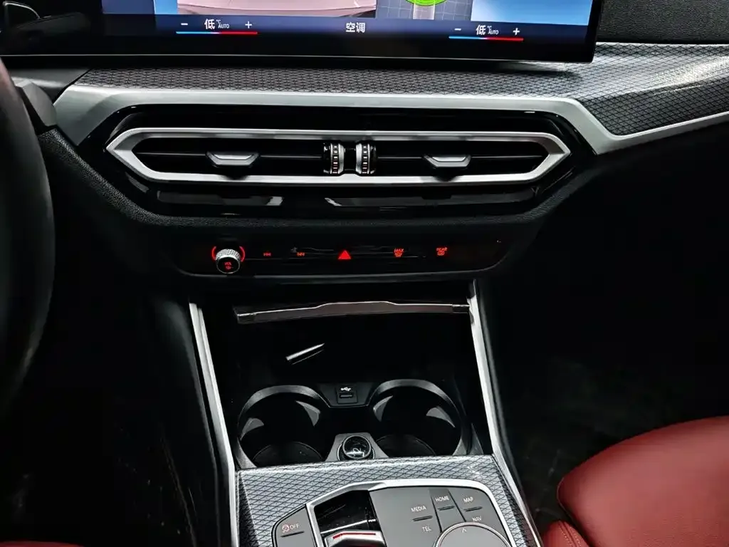 BMW 4 Series 2024 из CN, фото 10