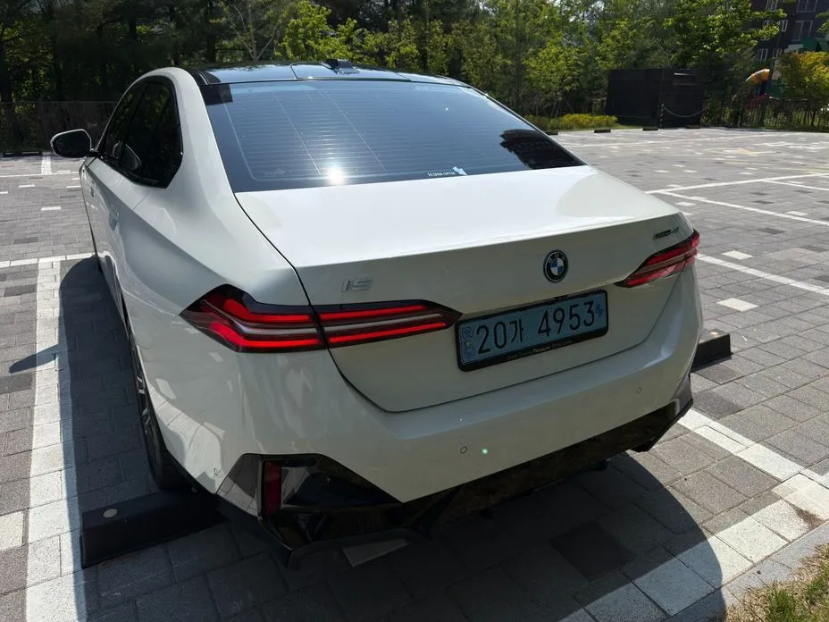 BMW i5 2024 из KR, фото 8