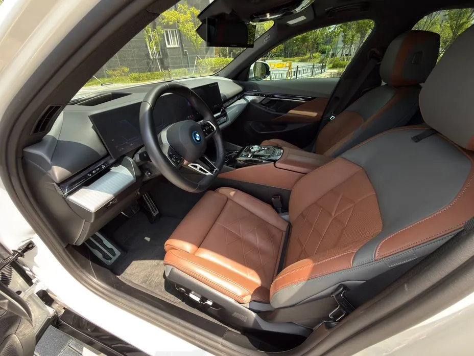 BMW i5 2024 из KR, фото 7