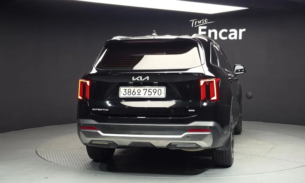 Kia Sorento — фото 3