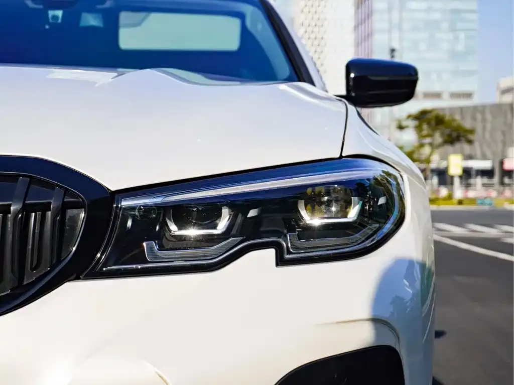 BMW 3 Series — фото 2