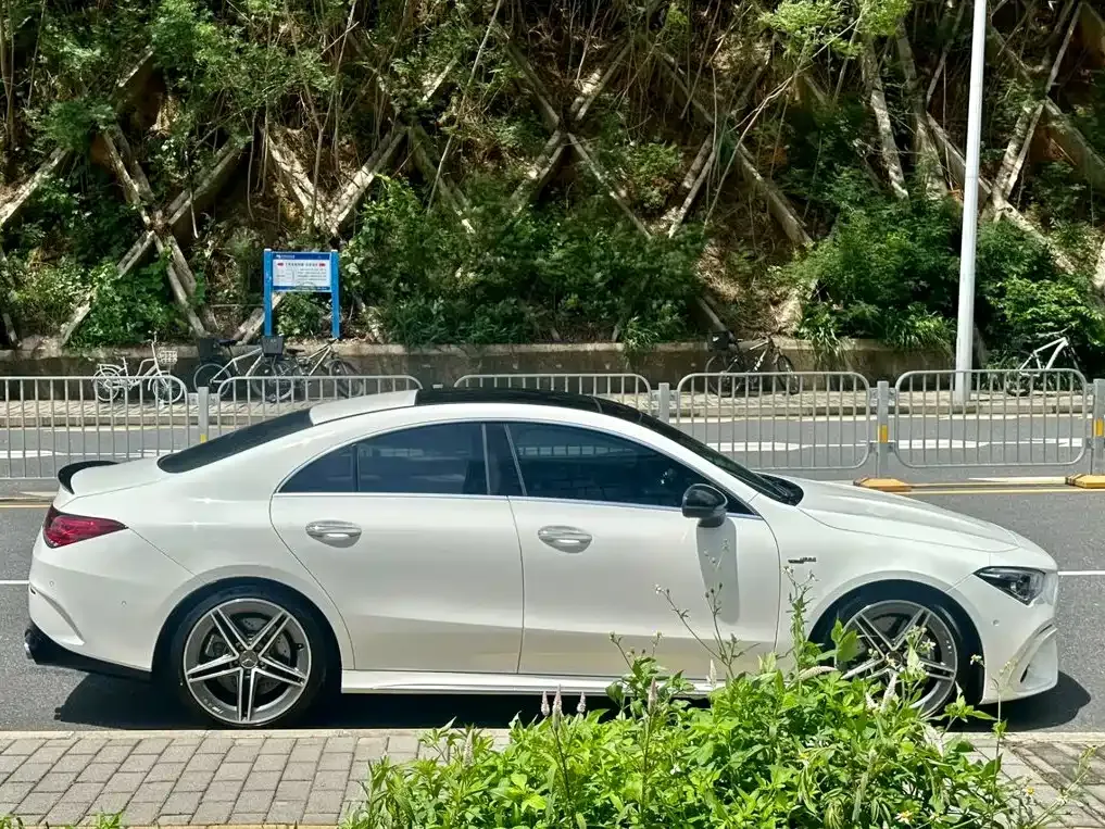 Mercedes-Benz CLA AMG — фото 10