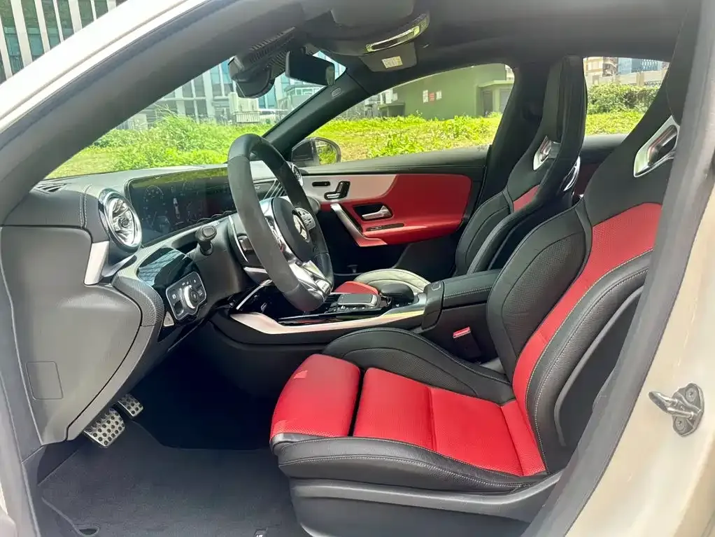 Mercedes-Benz CLA AMG — фото 3