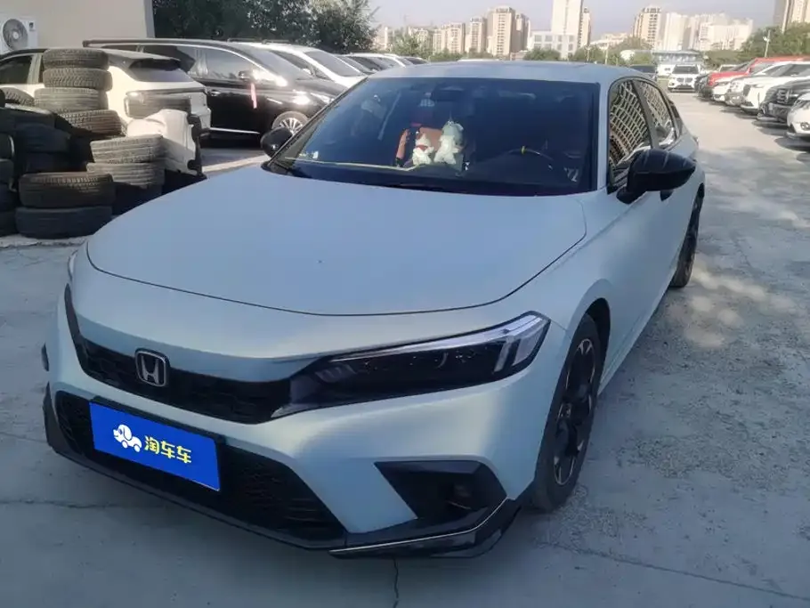 Honda Civic — фото 1