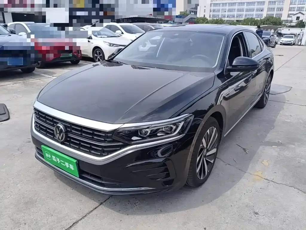 Volkswagen Passat — фото 9