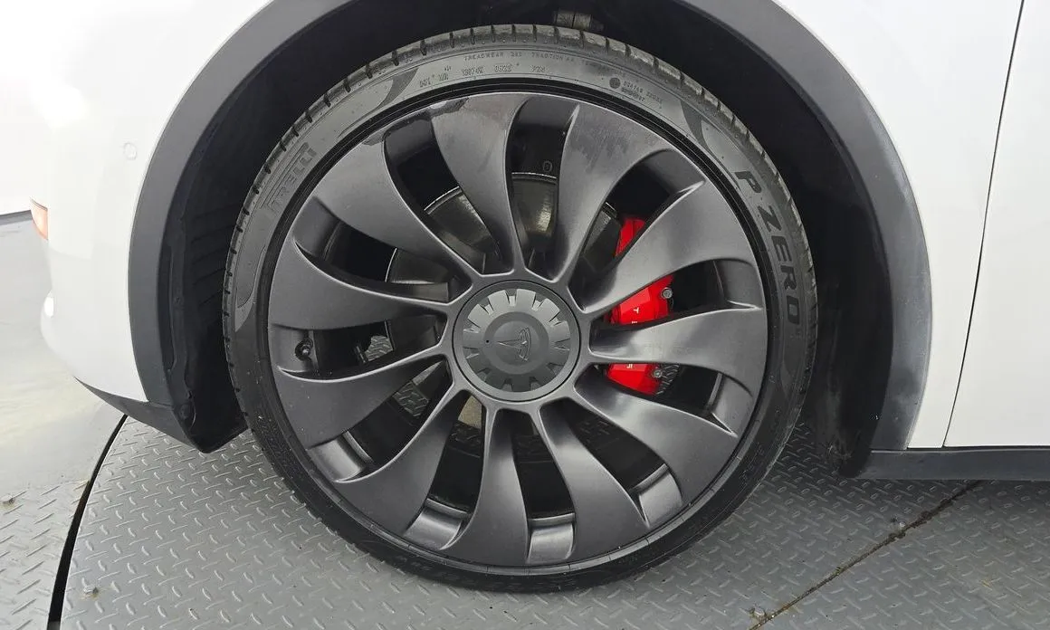 Tesla Model Y 2021 из KR, фото 7