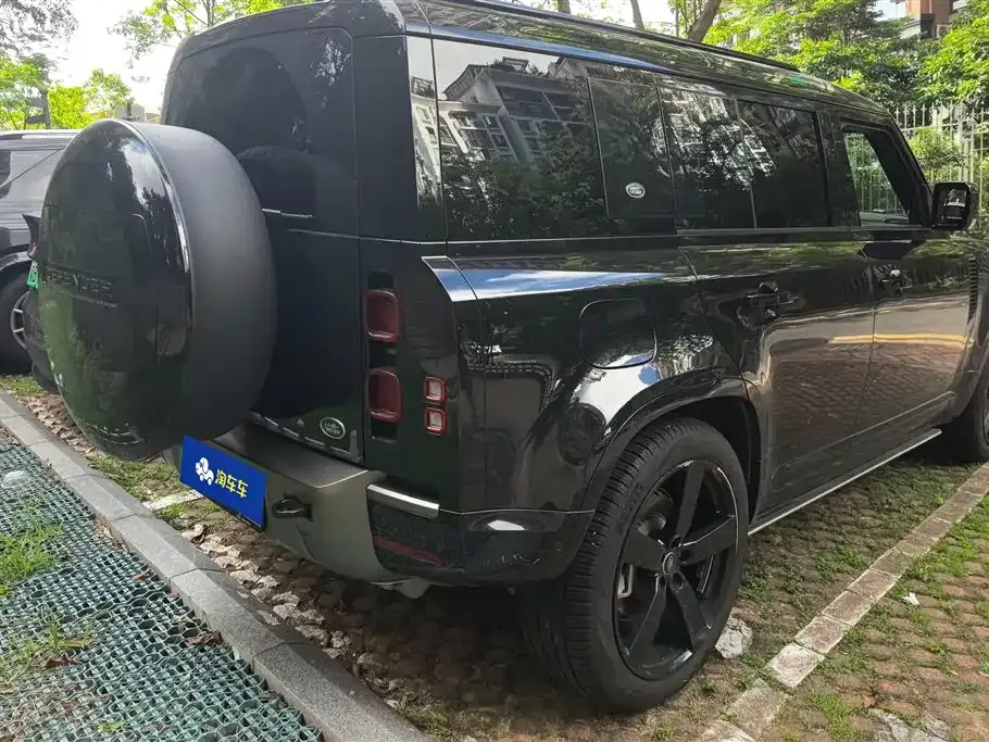 Land Rover Defender — фото 4
