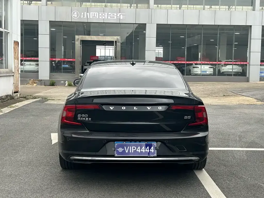 Volvo S90 — фото 5
