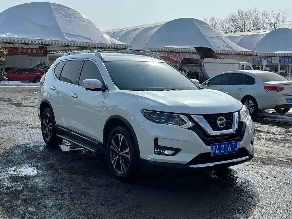 Nissan X-Trail — фото 4