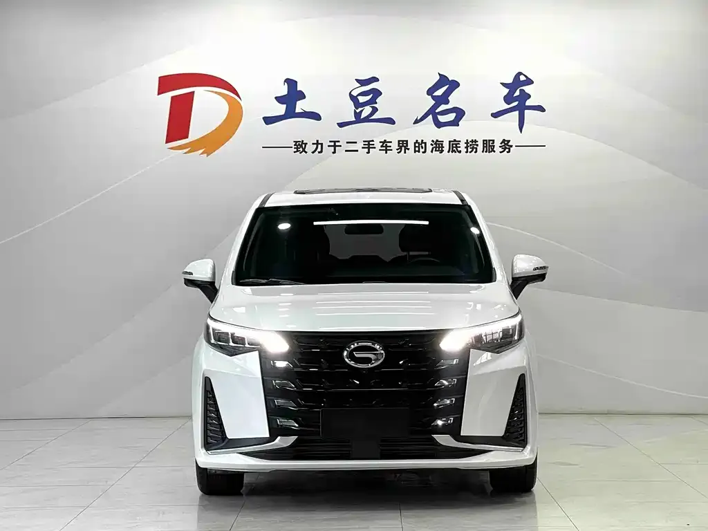 GAC Motor Trumpchi M6 — фото 2