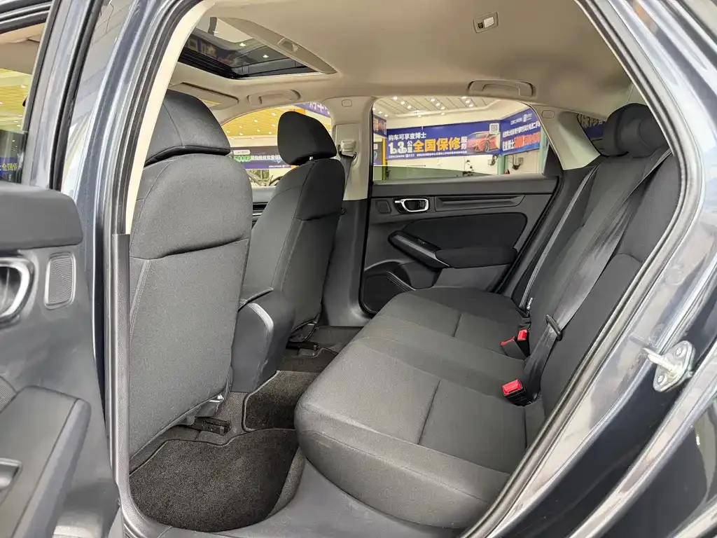 Honda Civic — фото 4