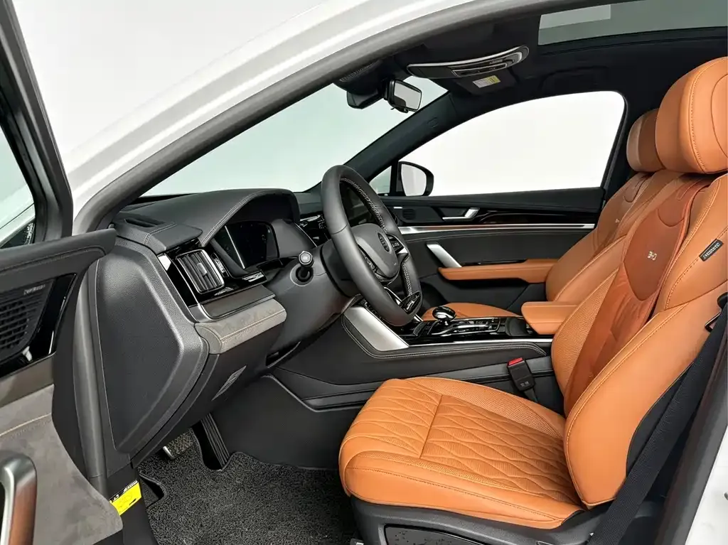 BYD Tang New Energy 2024 из CN, фото 8