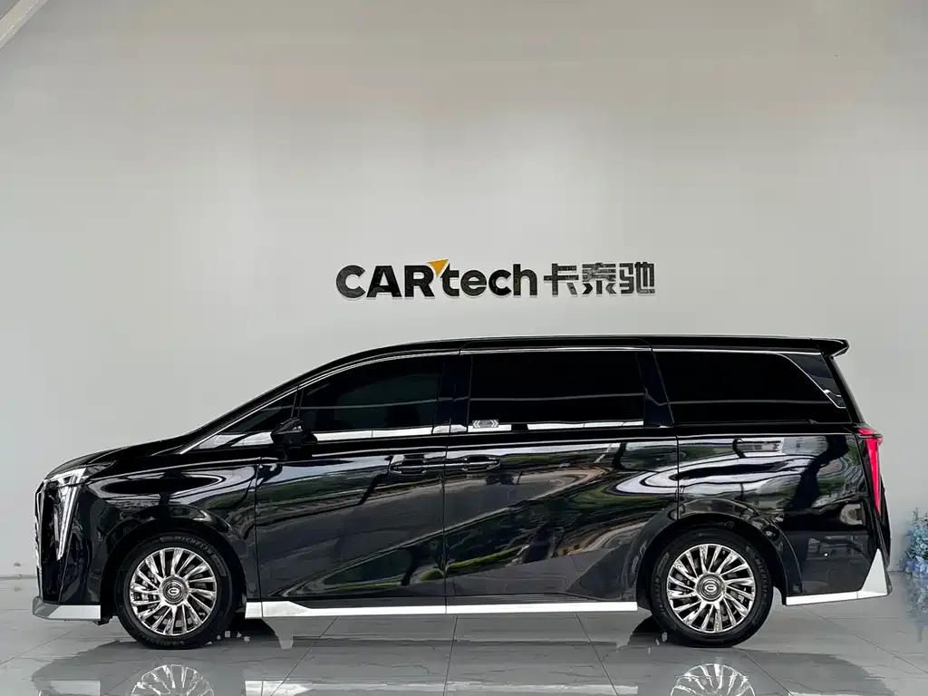 GAC Motor Trumpchi M8 — фото 8