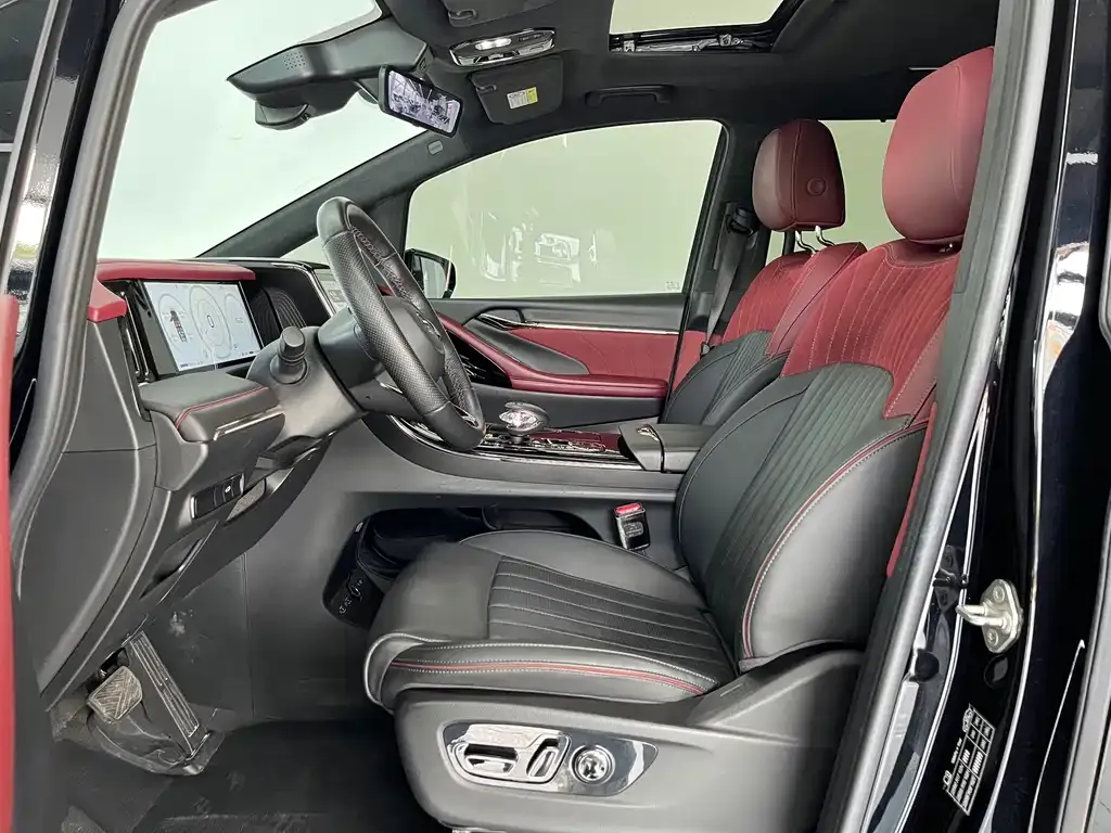 GAC Motor Trumpchi M8 — фото 4