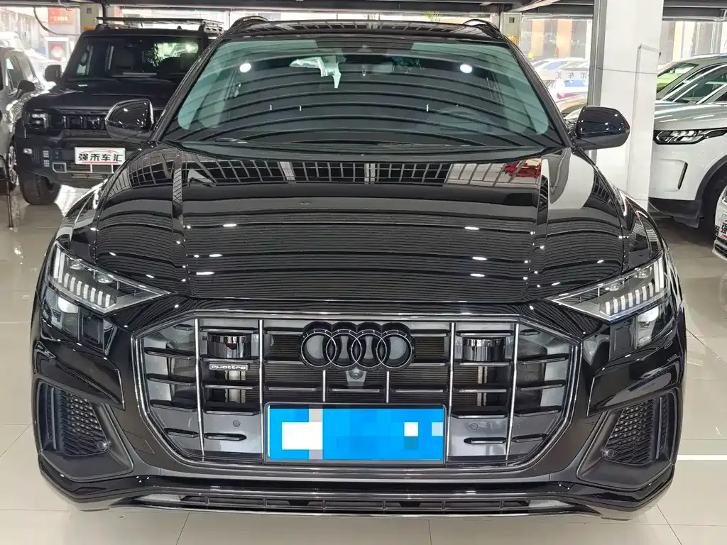 Audi Q8 — фото 3