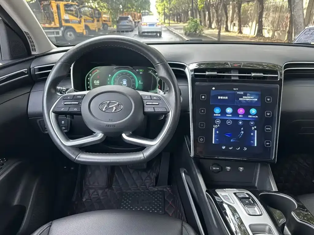 Hyundai Tucson — фото 6